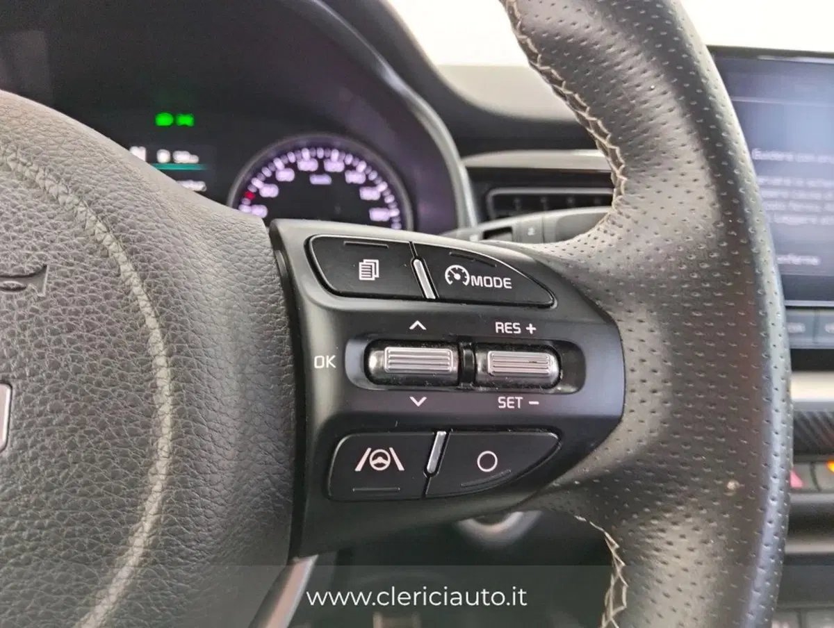 Kia Stonic usata a Como (11)