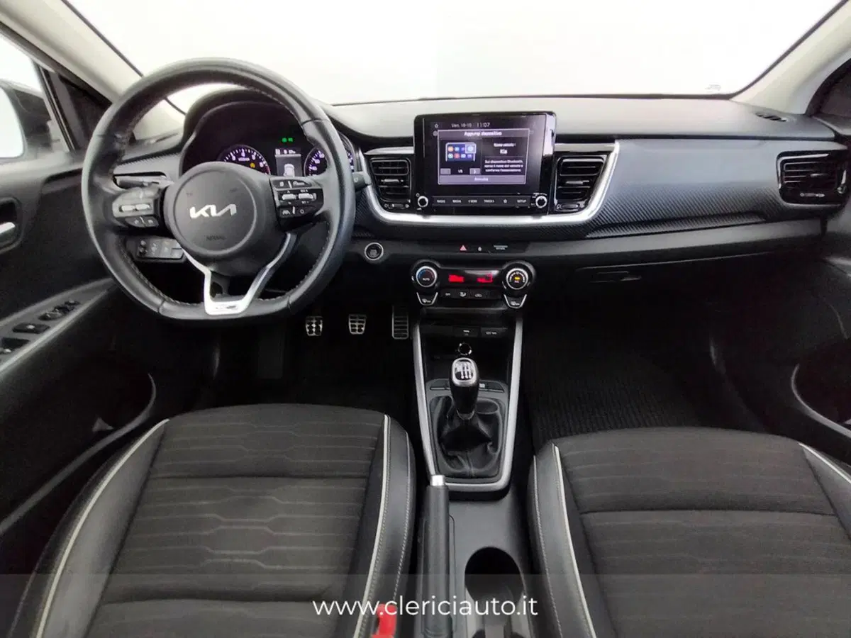 Kia Stonic usata a Como (4)