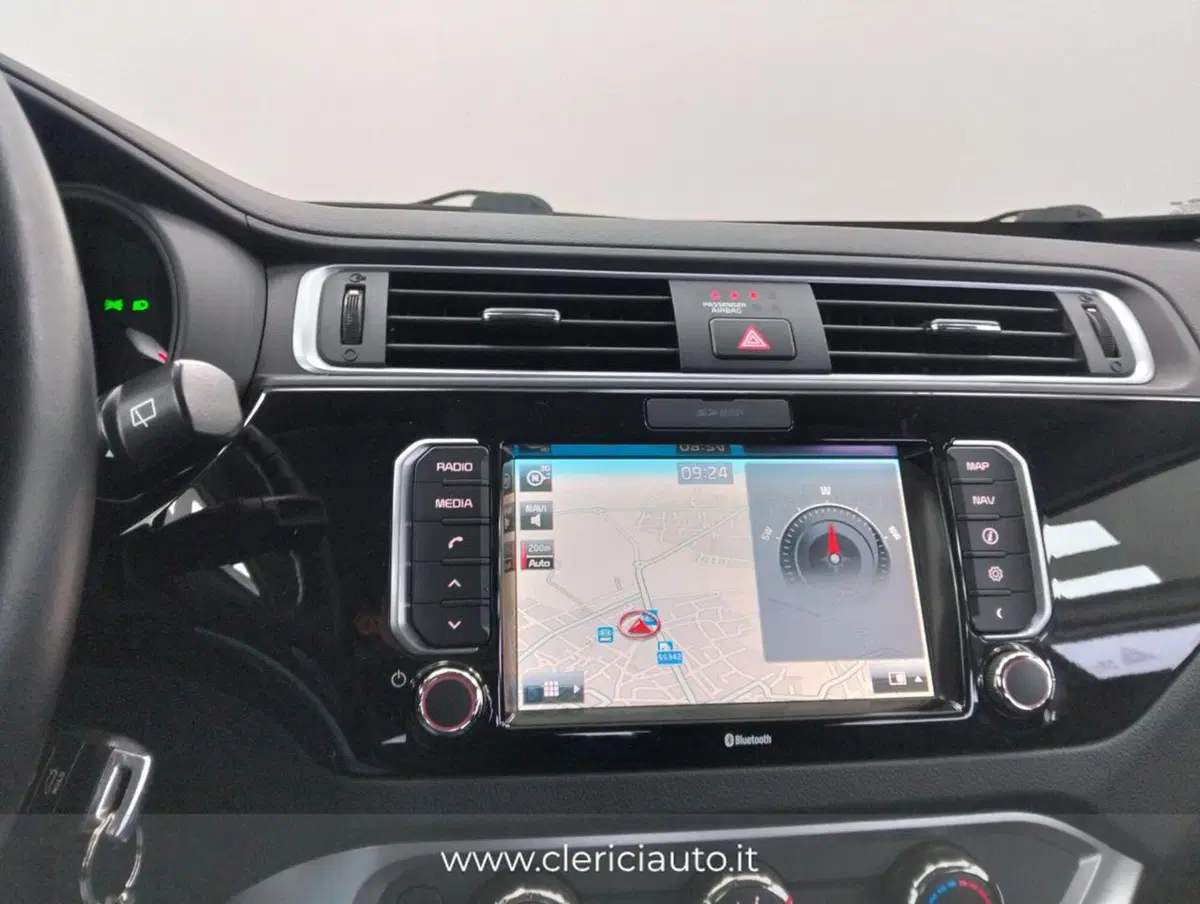 Kia Rio usata a Como (12)