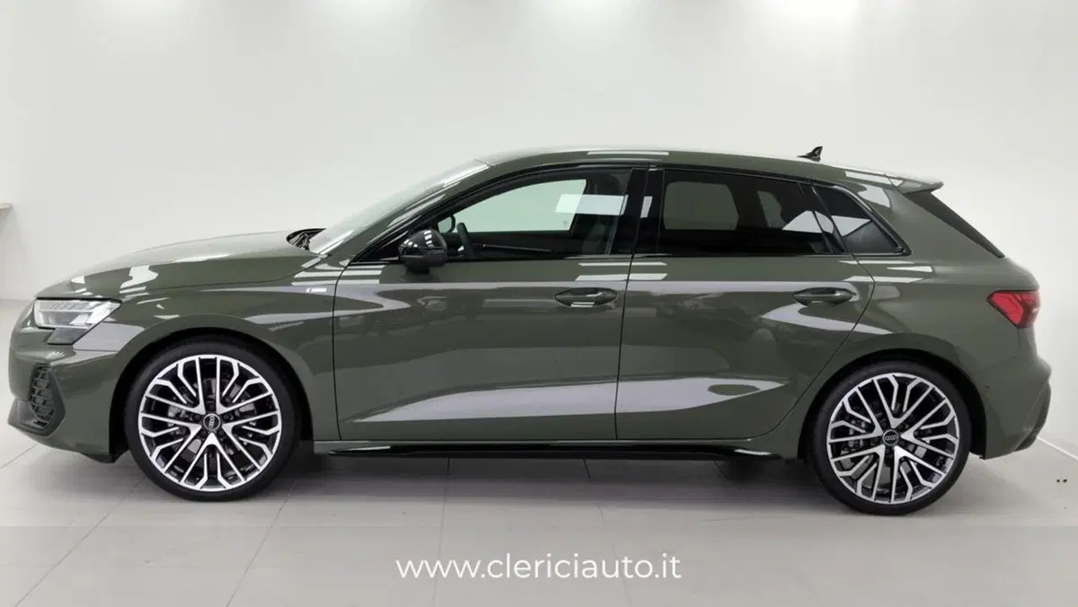 Audi A3 Sportback usata a Como (8)