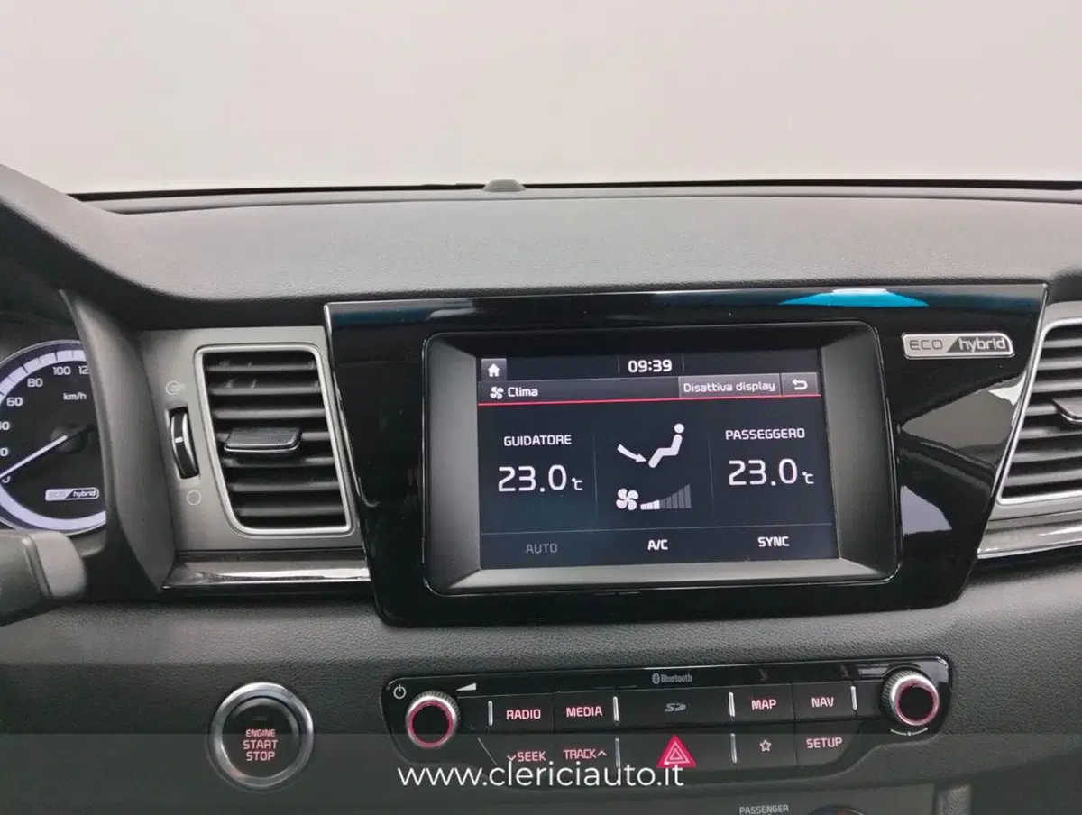 Kia Niro usata a Como (16)