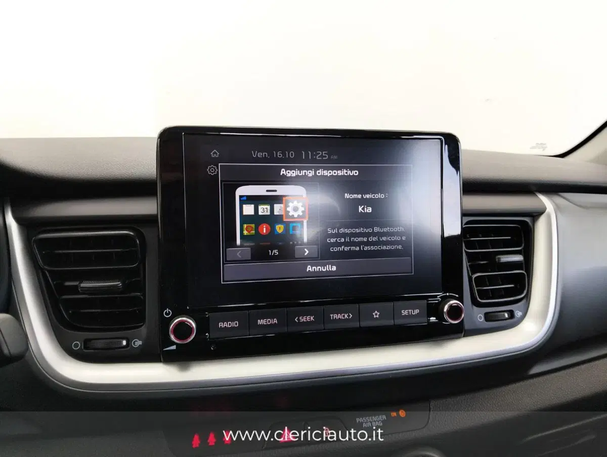 Kia Stonic usata a Como (12)