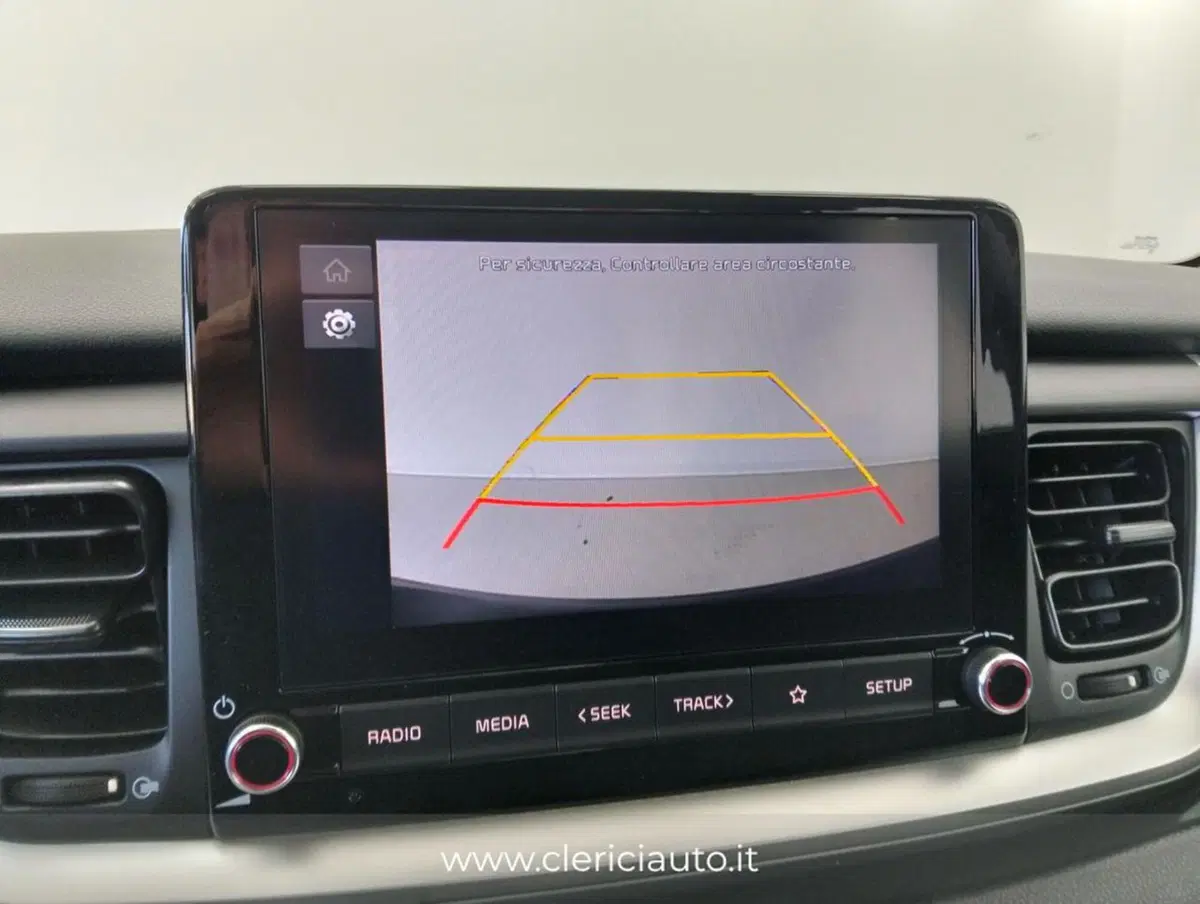 Kia Stonic usata a Como (14)