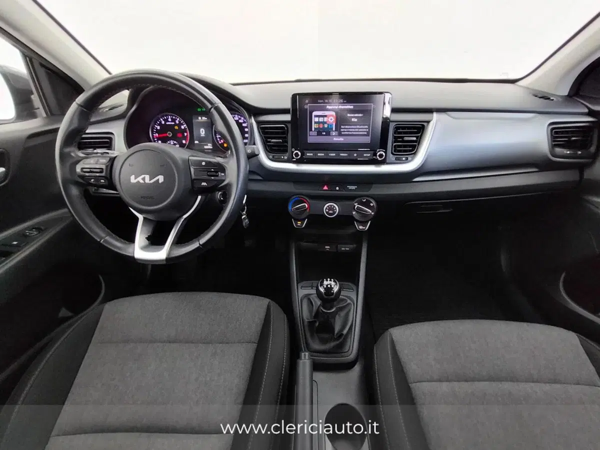 Kia Stonic usata a Como (4)