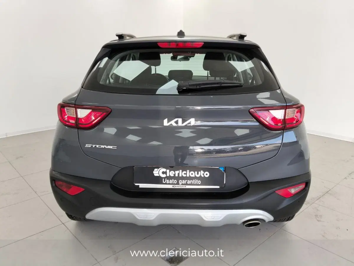 Kia Stonic usata a Como (7)