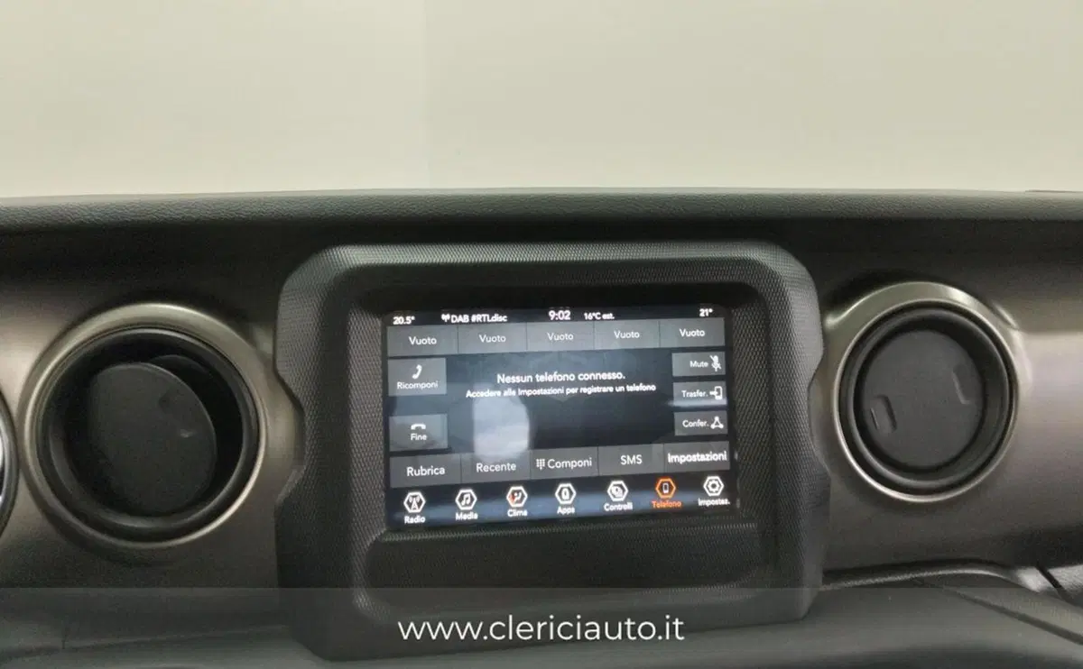 Jeep Wrangler Unlimited usata a Como (16)