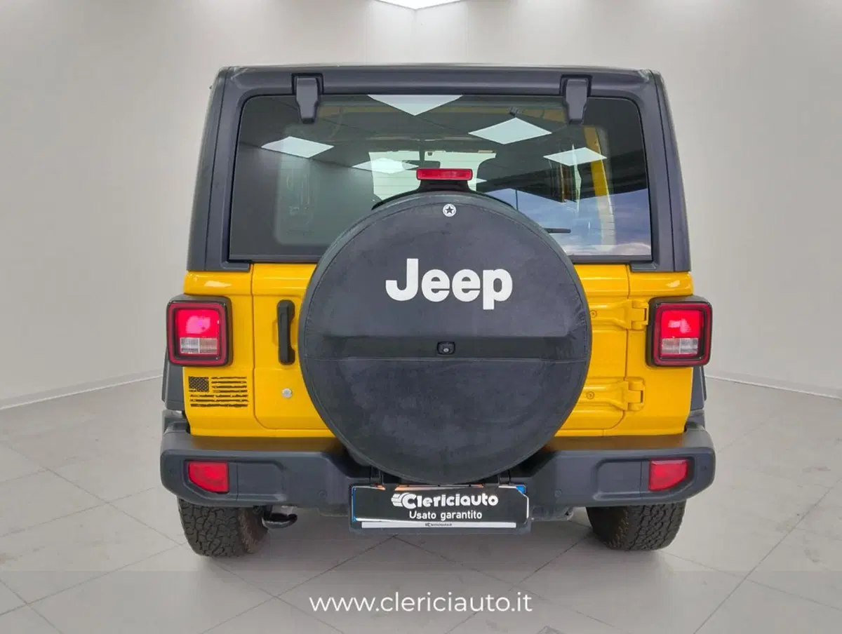 Jeep Wrangler Unlimited usata a Como (7)