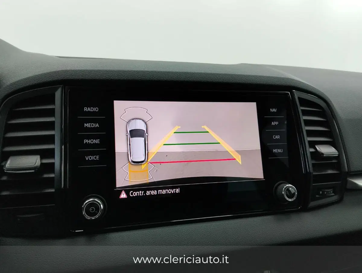 Skoda Karoq usata a Como (15)