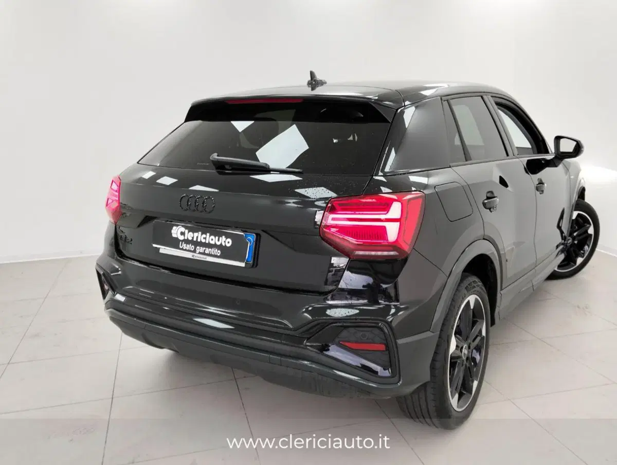 Audi Q2 usata a Como (2)