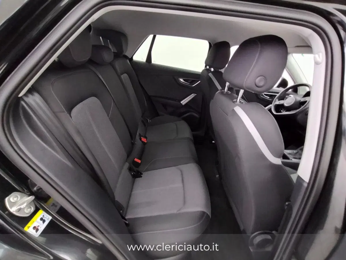 Audi Q2 usata a Como (5)