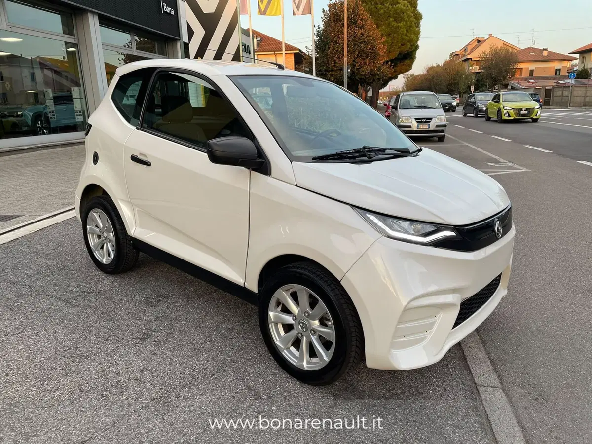 Aixam City 400 usata a Monza e Brianza (2)