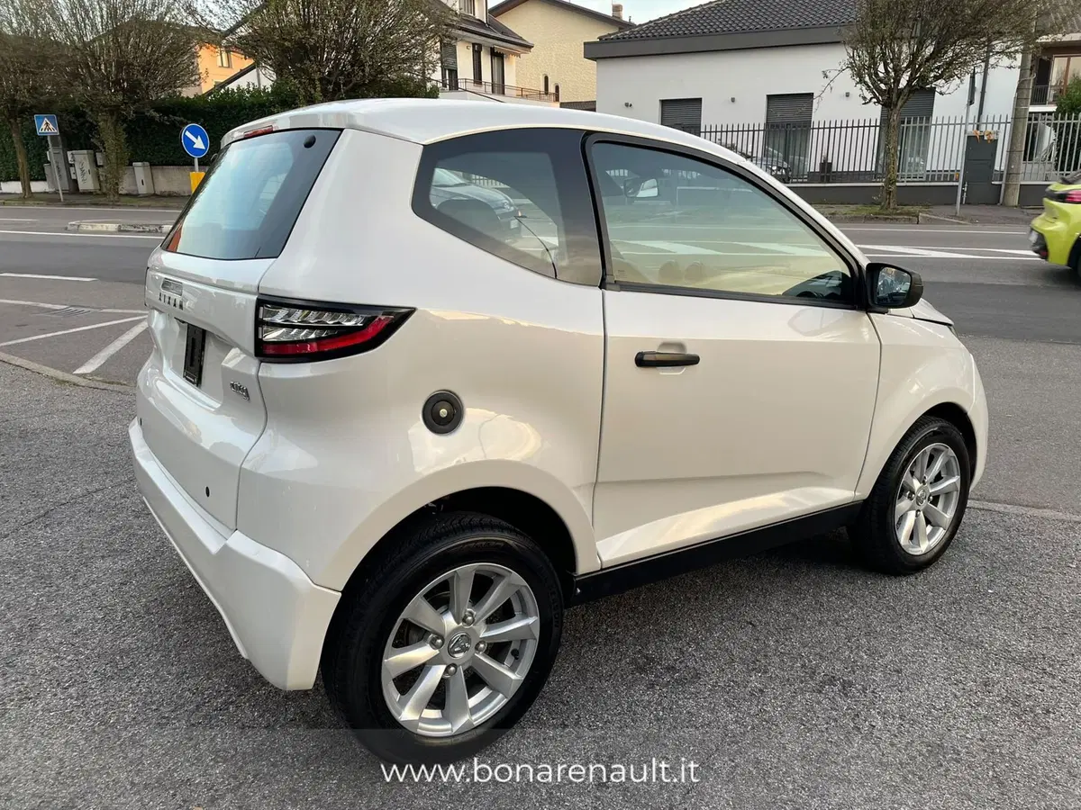 Aixam City 400 usata a Monza e Brianza (4)