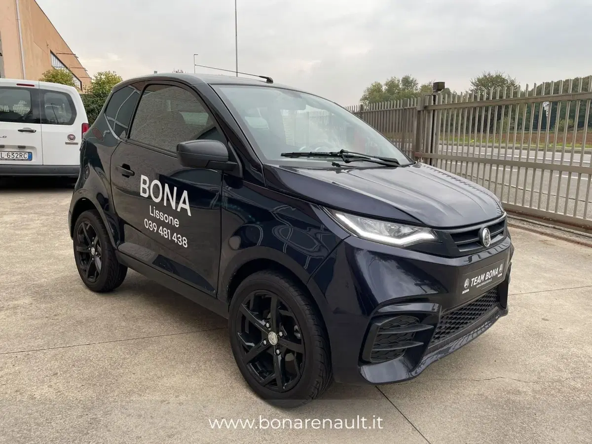 Aixam City 400 usata a Monza e Brianza (2)