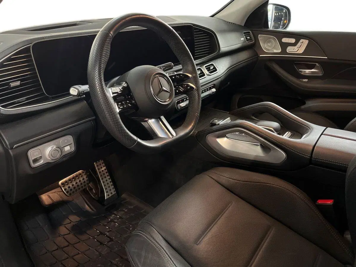 Mercedes-Benz GLE SUV usata a Bari (10)