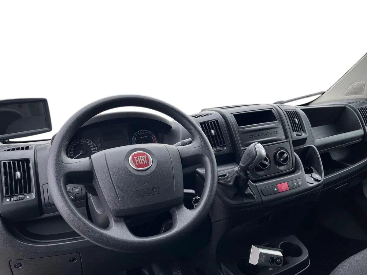 Fiat e-Ducato Furgone nuova a Bari (8)