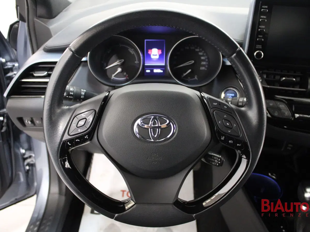 Toyota Toyota C-HR usata a Firenze (11)