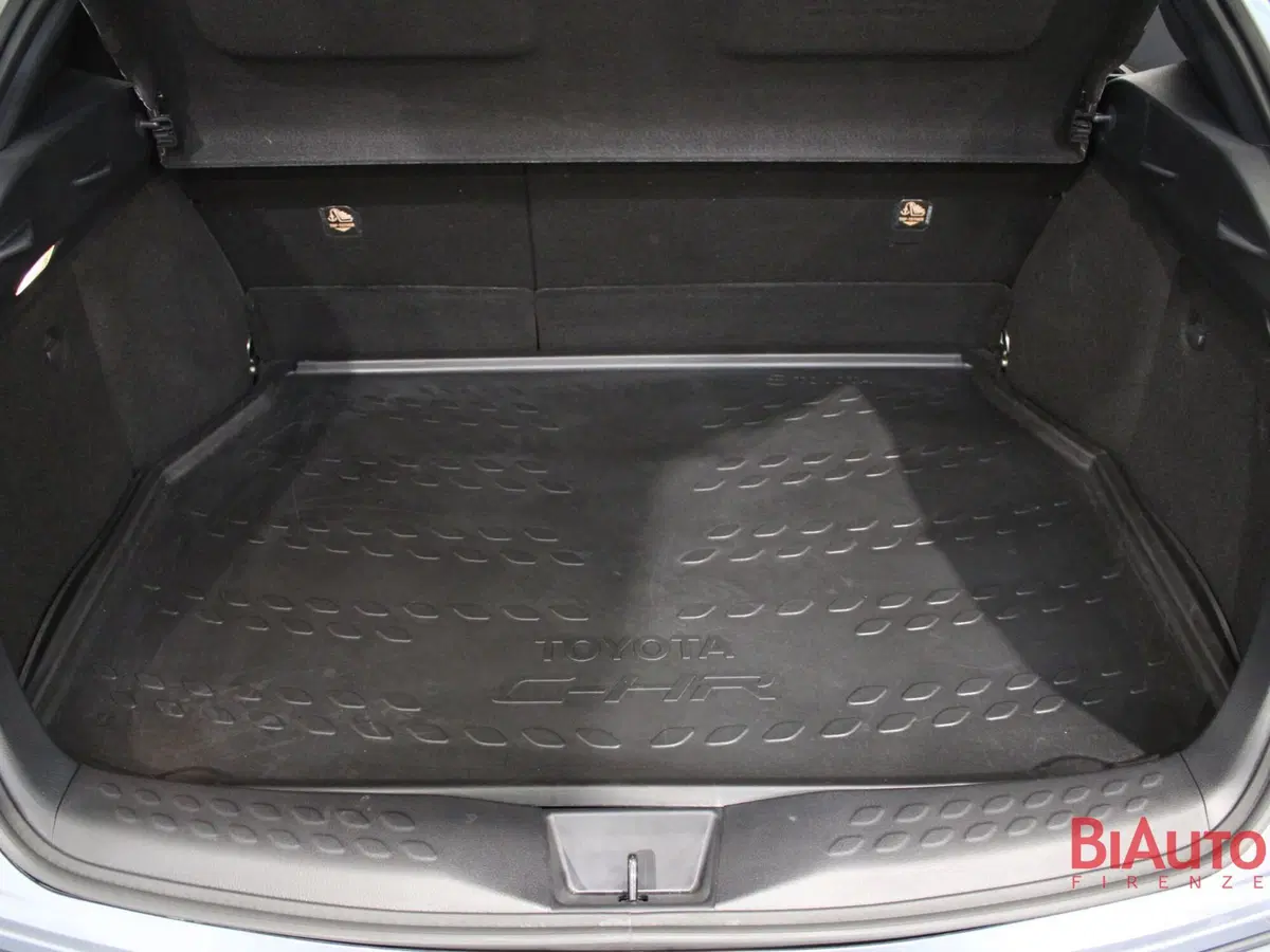 Toyota Toyota C-HR usata a Firenze (9)