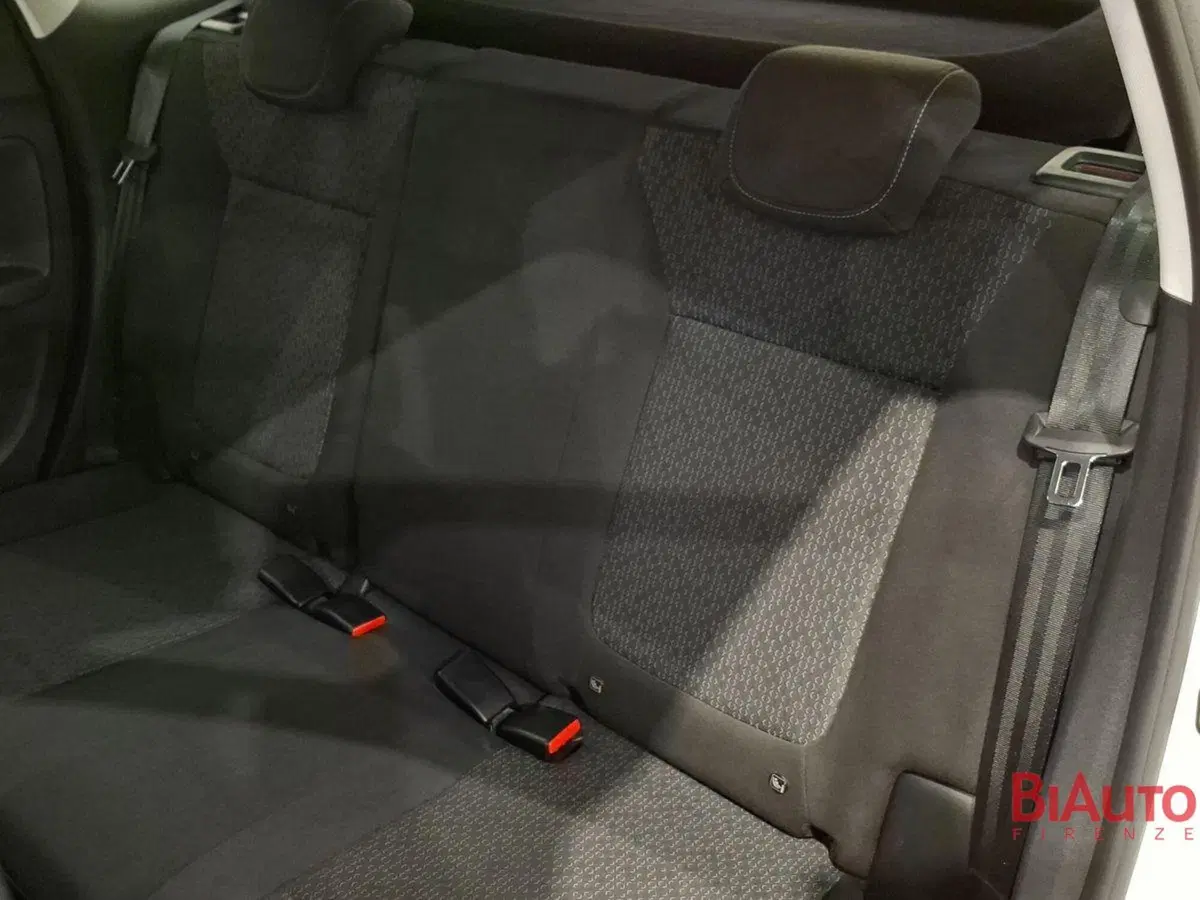 Opel Crossland X usata a Firenze (10)