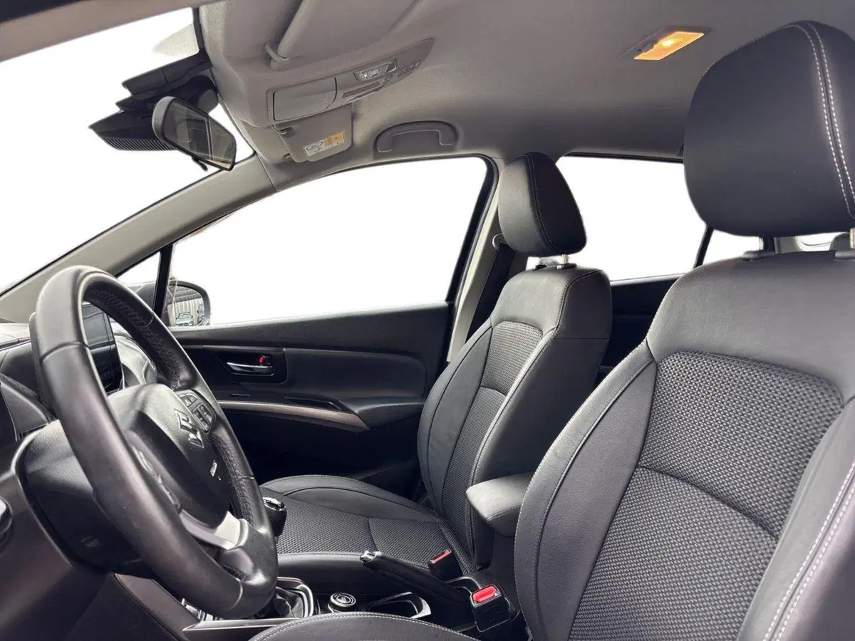 Suzuki S-Cross usata a Pescara (11)