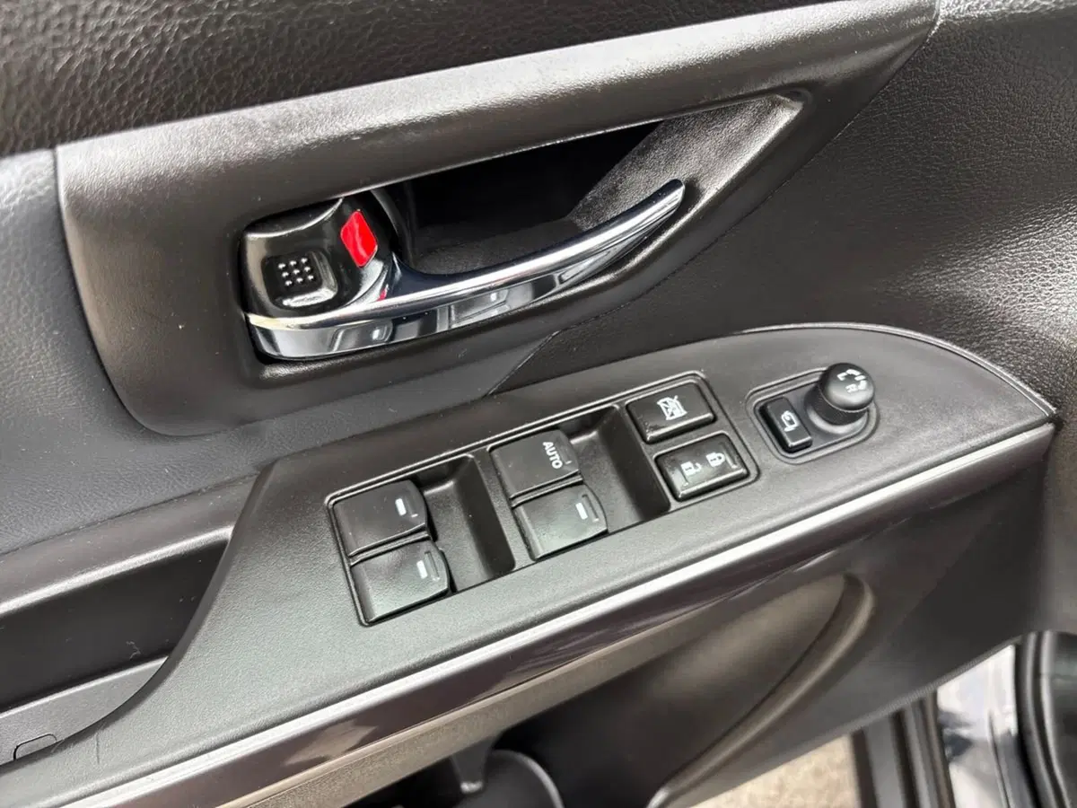 Suzuki S-Cross usata a Pescara (12)