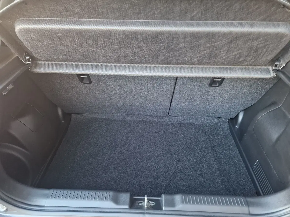Suzuki Swift usata a Milano (12)