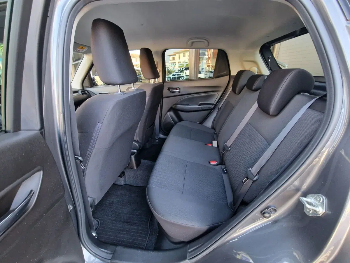 Suzuki Swift usata a Milano (7)