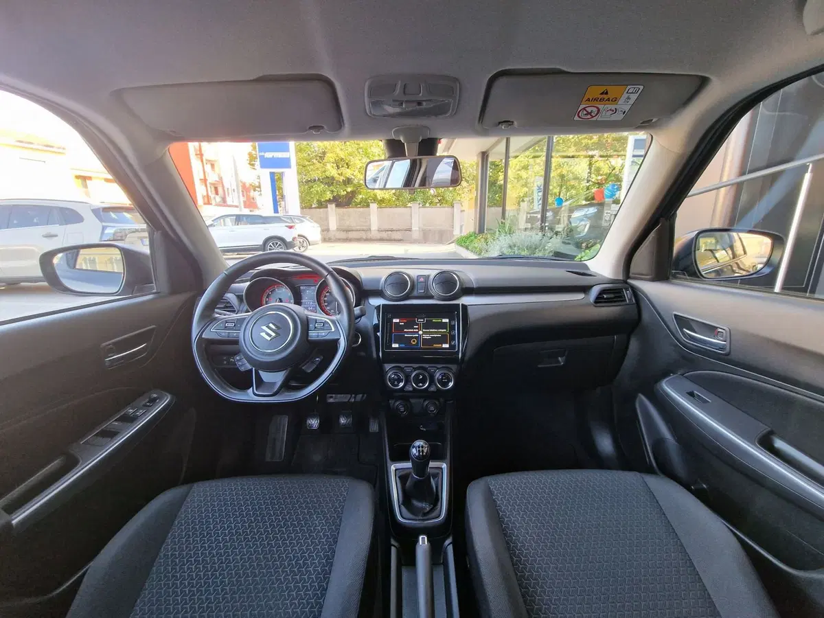 Suzuki Swift usata a Milano (8)