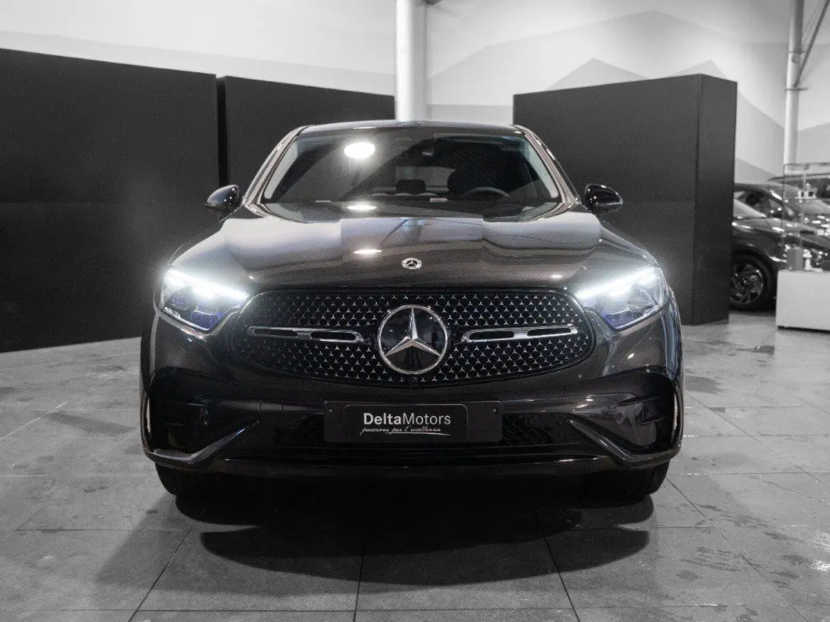 Mercedes-Benz GLC Coupé nuova a Ancona (5)