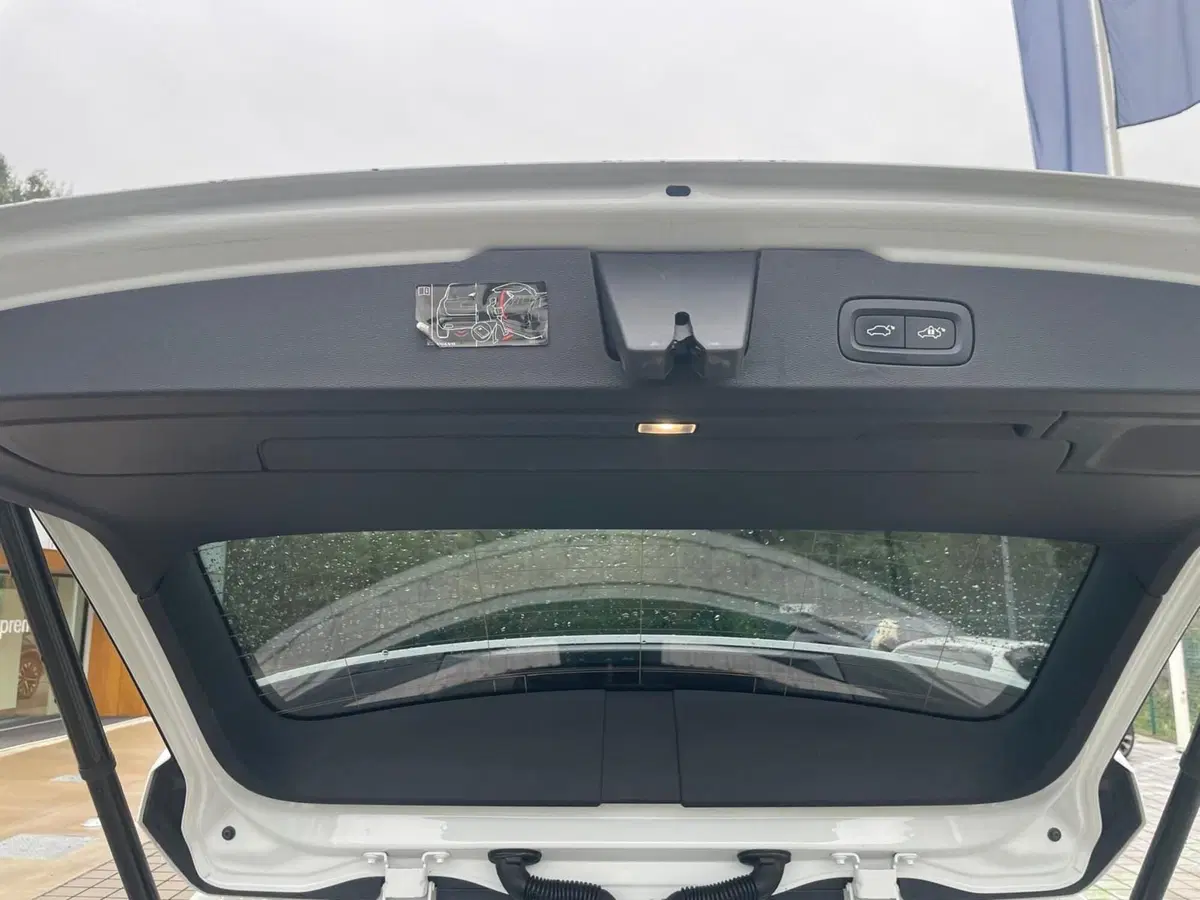 Volvo V60 Cross Country usata a Como (17)