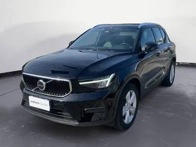 Volvo XC40 2.0 b3 Core auto del 2022 usata a Como