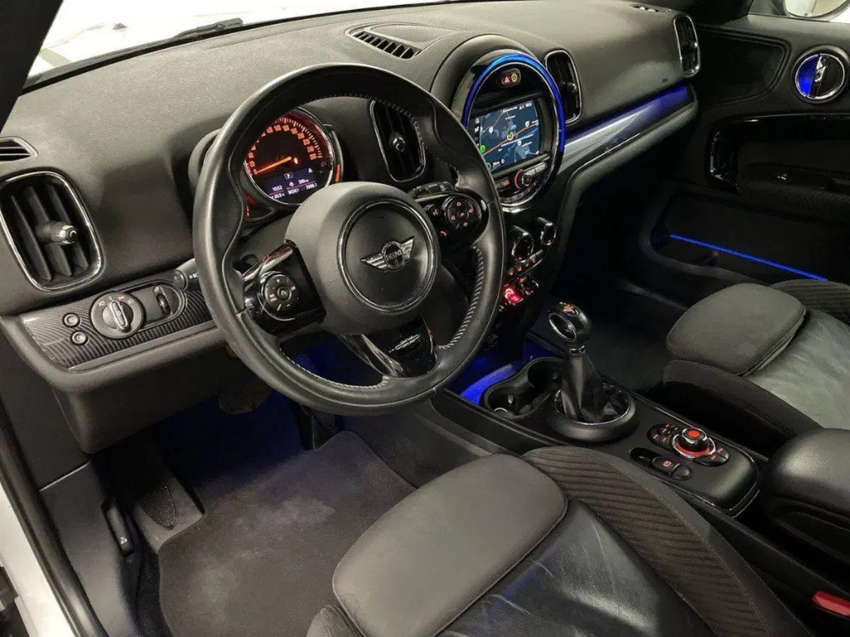 MINI Mini Countryman usata a Macerata (13)