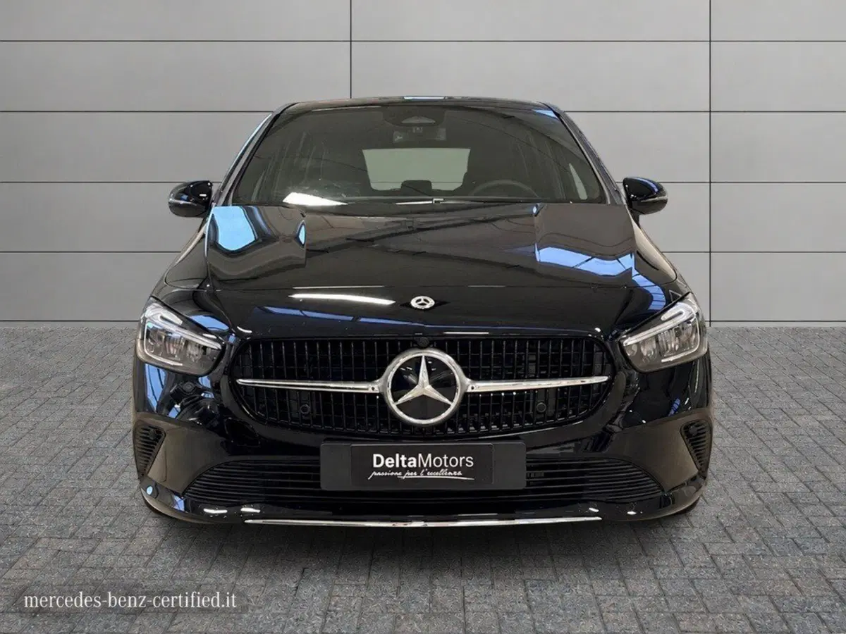 Mercedes-Benz Classe B nuova a Ancona