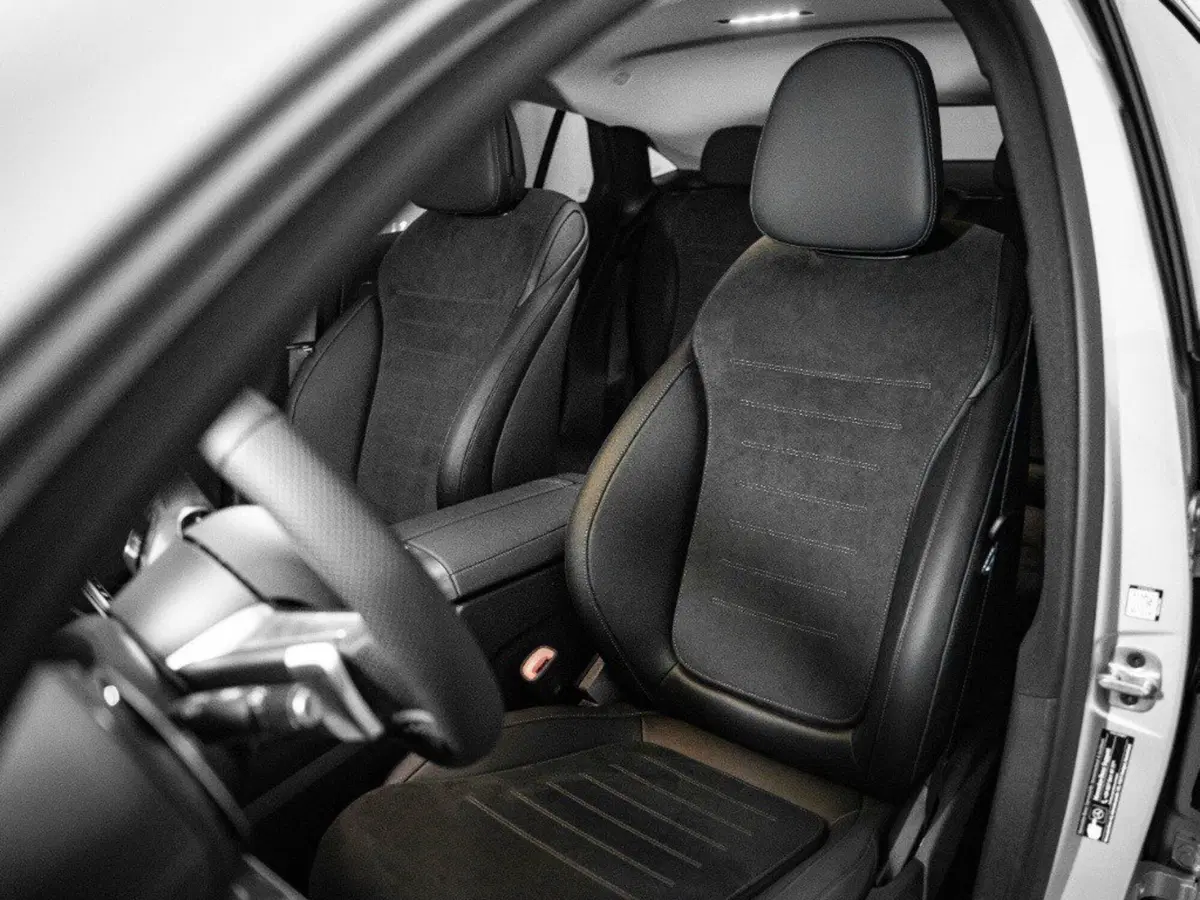 Mercedes-Benz GLC Coupé nuova a Ancona (11)