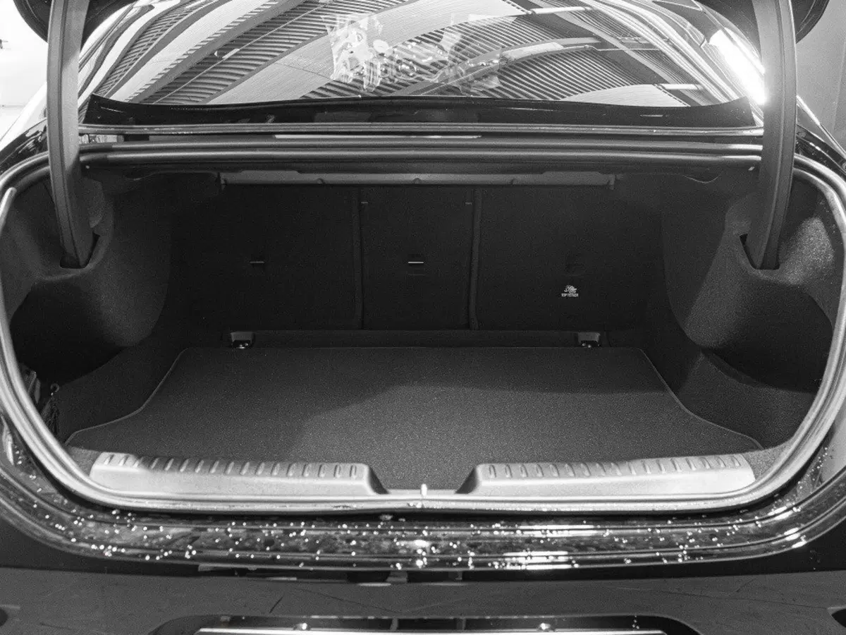 Mercedes-Benz CLA nuova a Ancona (9)