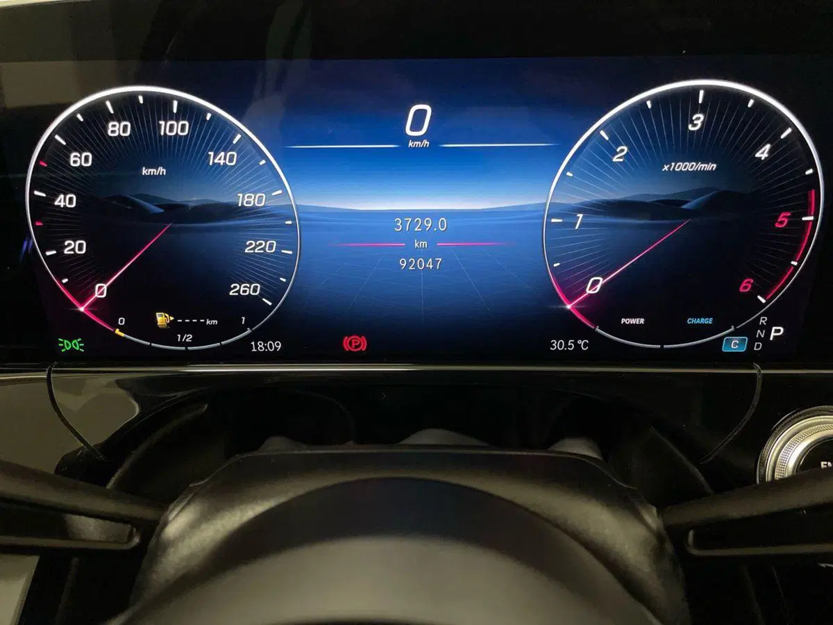Mercedes-Benz Classe E usata a Ancona (9)
