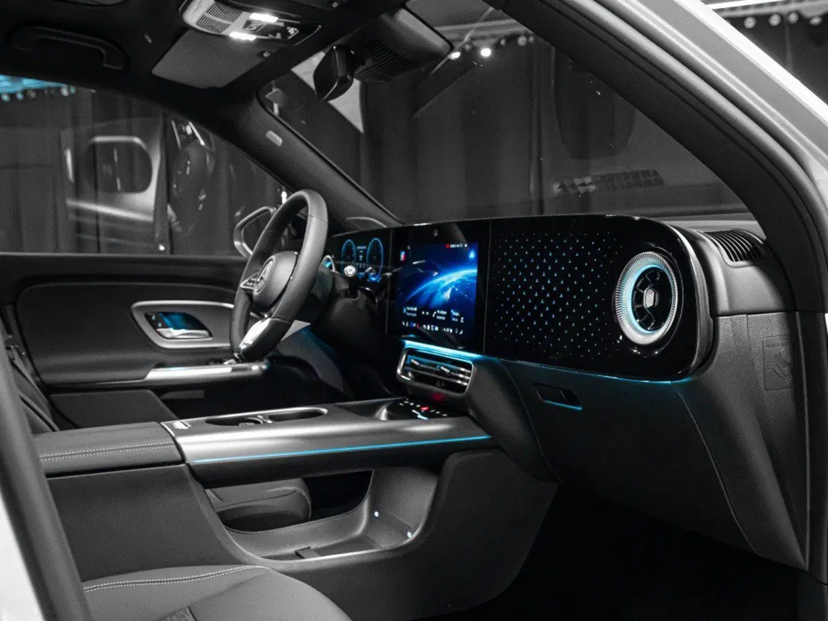 Mercedes-Benz GLB nuova a Ancona (19)