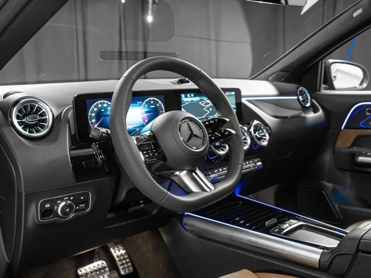 Mercedes-Benz GLA SUV nuova a Ancona (12)