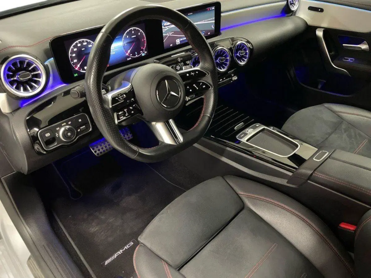Mercedes-Benz CLA Shooting Brake usata a Ancona (16)