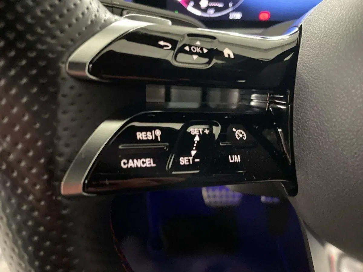 Mercedes-Benz CLA Shooting Brake usata a Ancona (20)