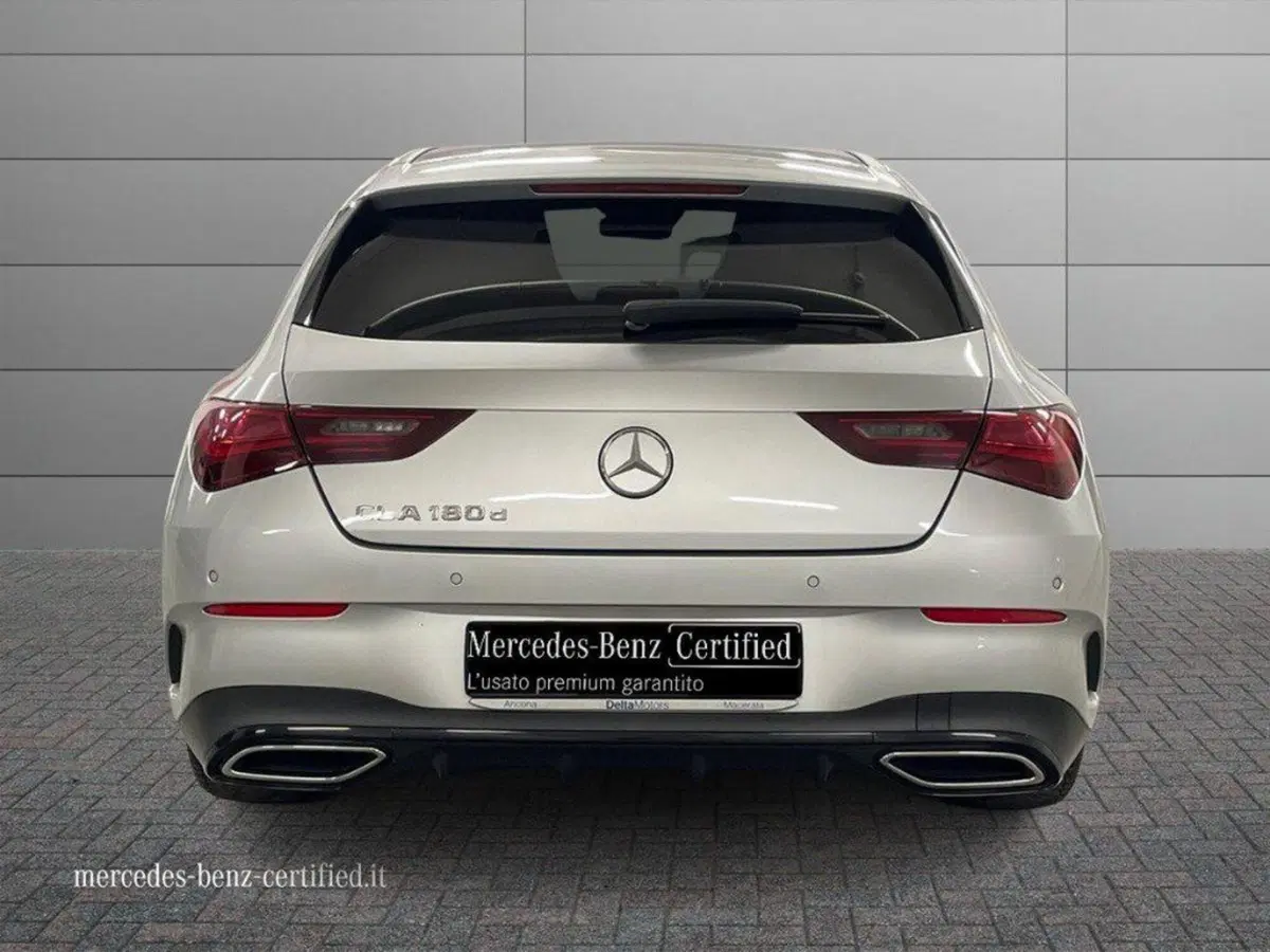 Mercedes-Benz CLA Shooting Brake usata a Ancona (4)