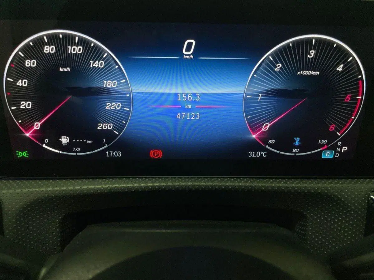 Mercedes-Benz CLA Shooting Brake usata a Ancona (9)