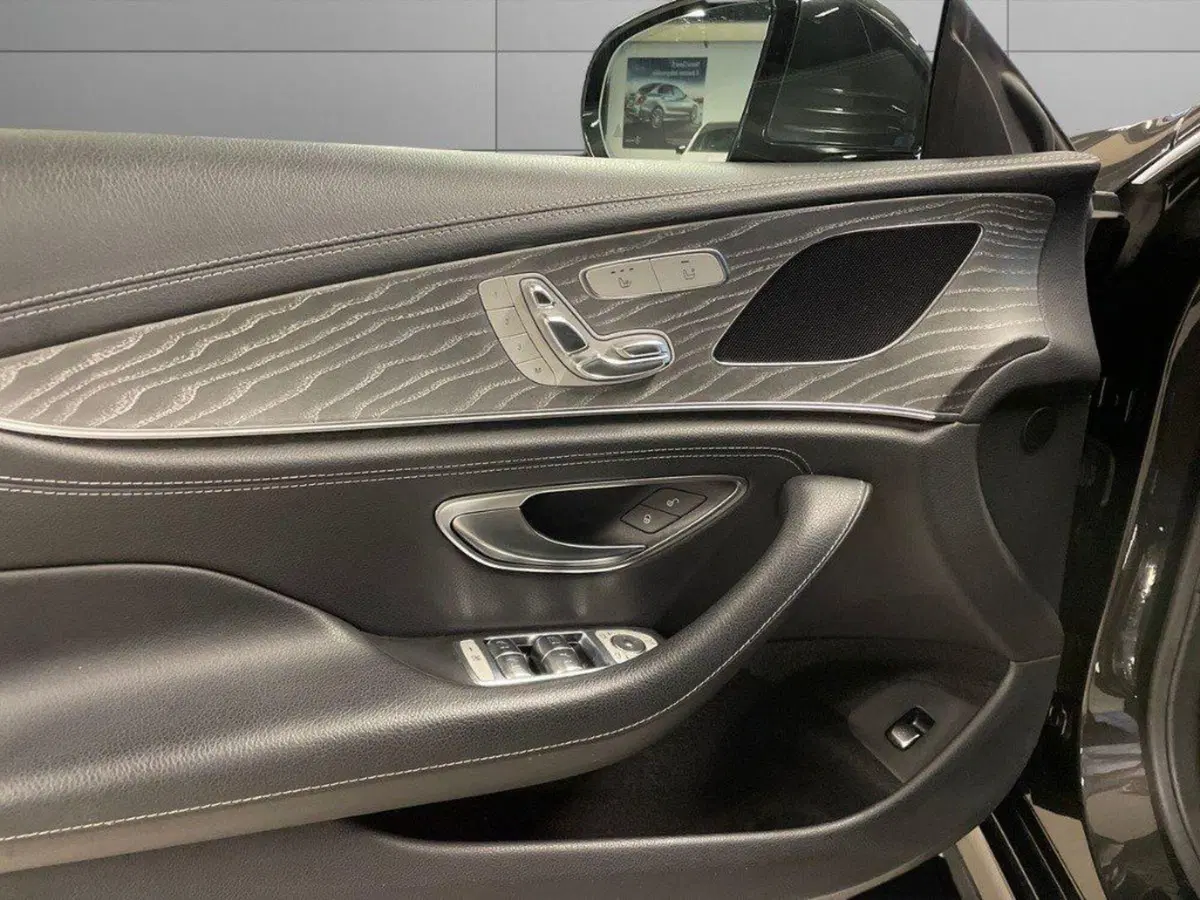 Mercedes-Benz CLS usata a Ancona (17)