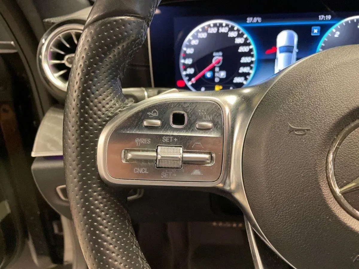 Mercedes-Benz CLS usata a Ancona (20)