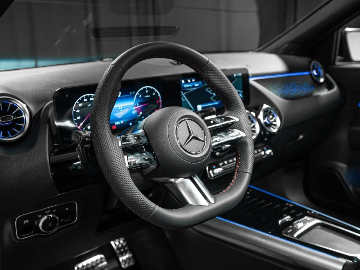 Mercedes-Benz GLA SUV nuova a Ancona (15)