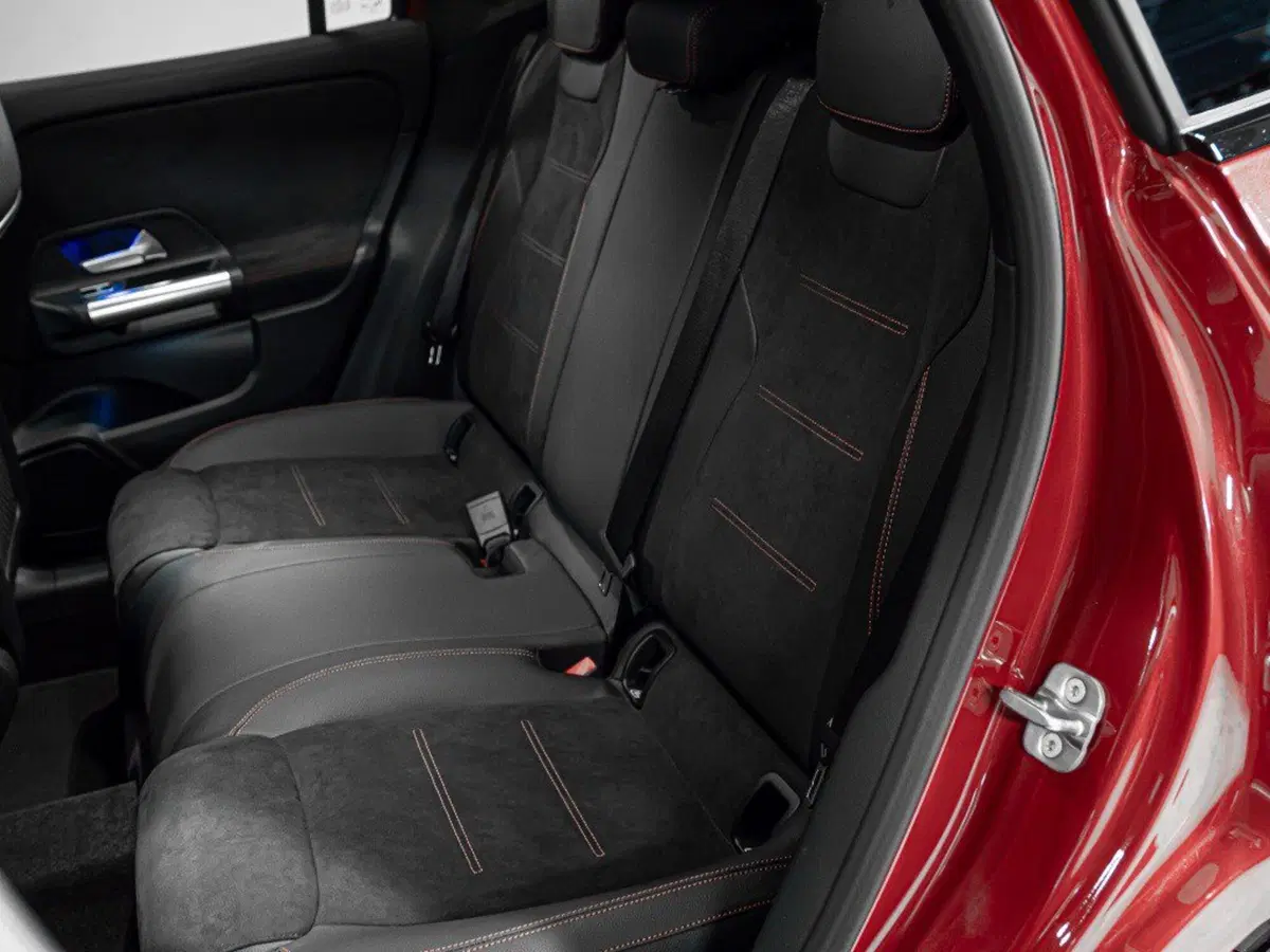 Mercedes-Benz GLA SUV nuova a Ancona (17)