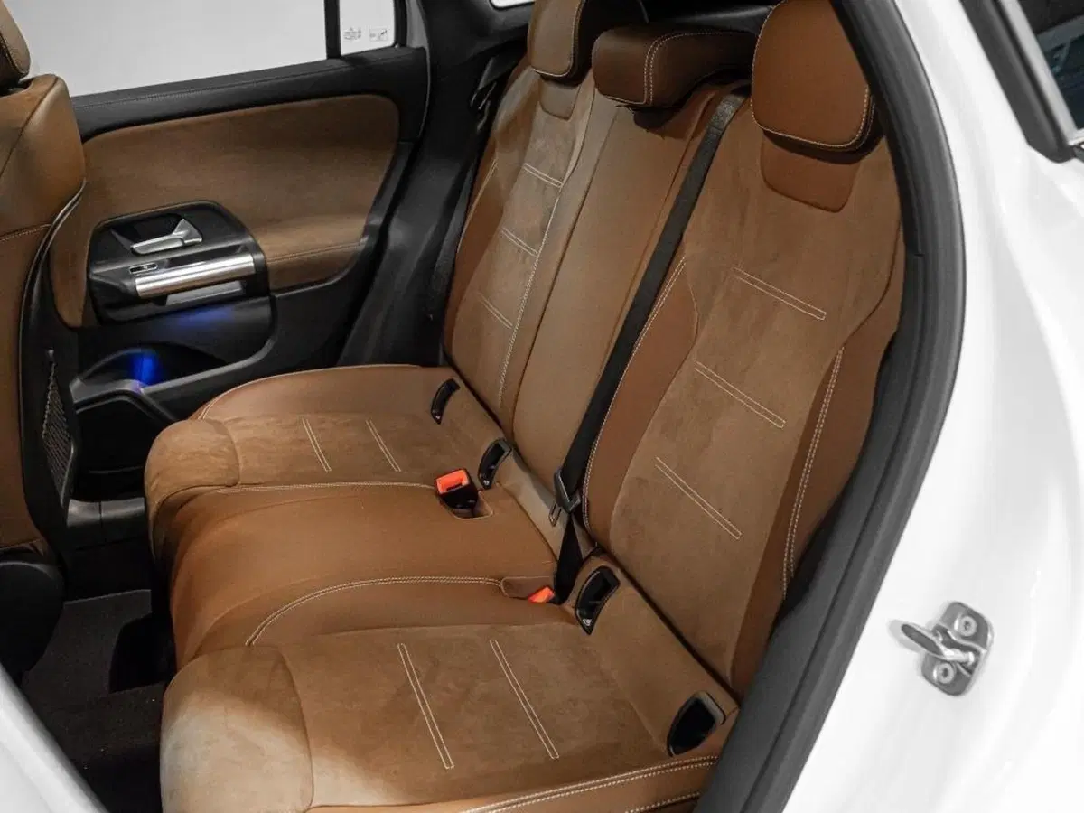 Mercedes-Benz GLA SUV nuova a Ancona (13)