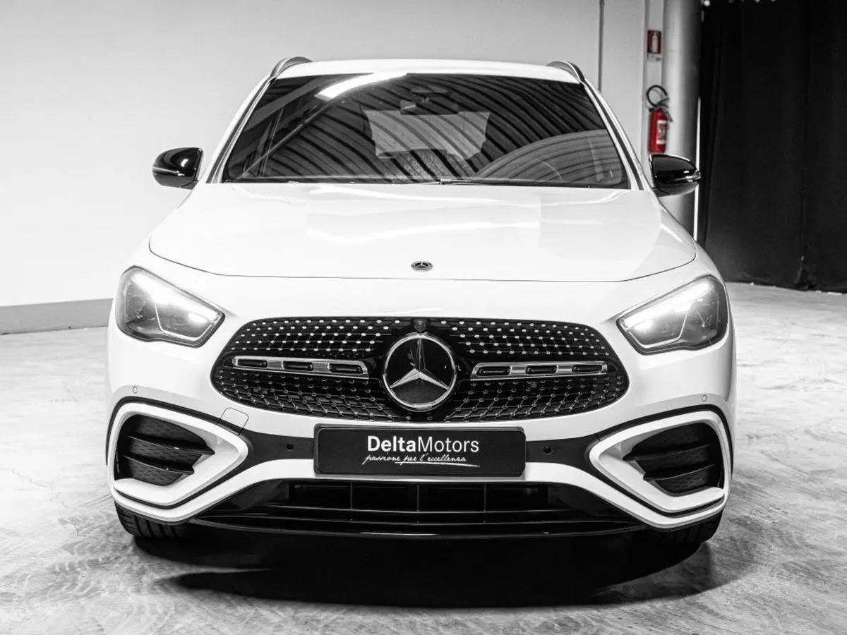 Mercedes-Benz GLA SUV nuova a Ancona (5)