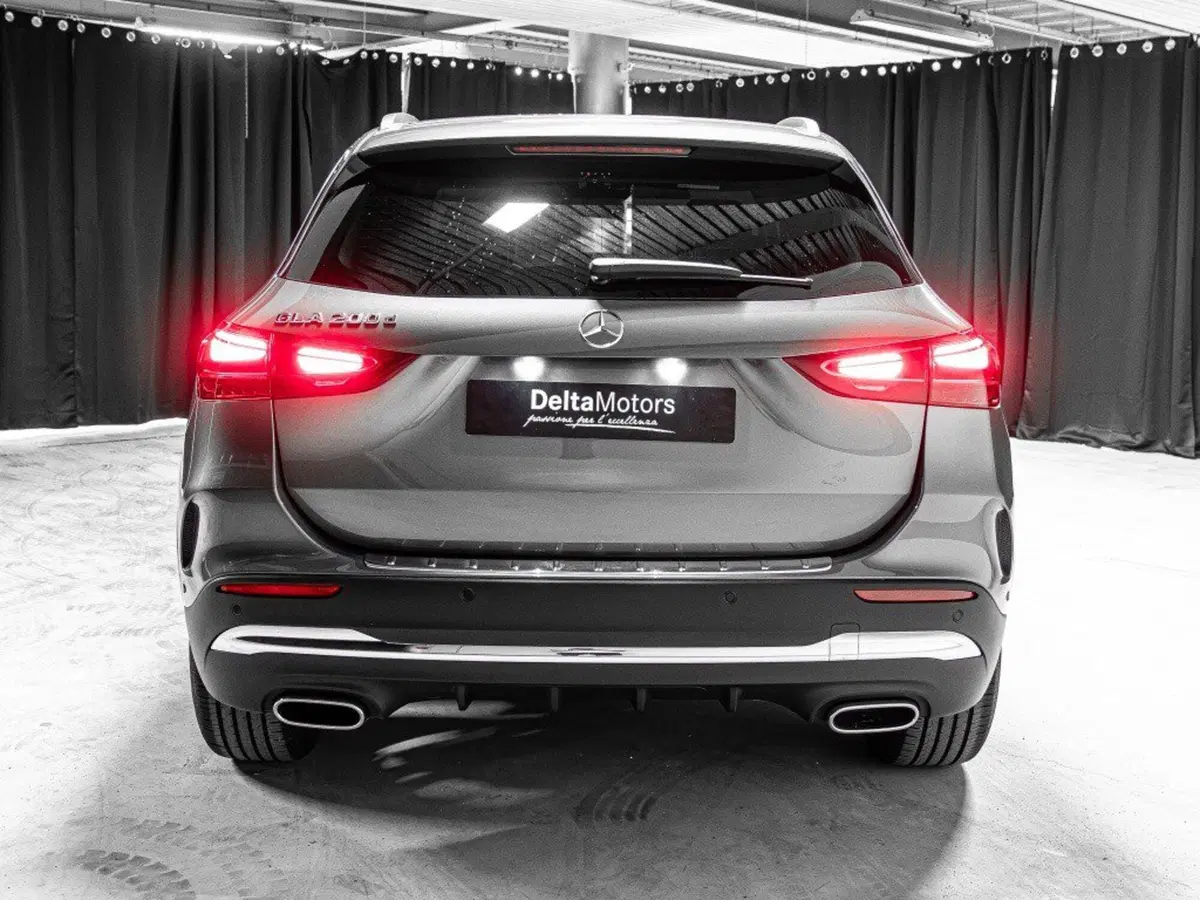 Mercedes-Benz GLA SUV nuova a Ancona (3)