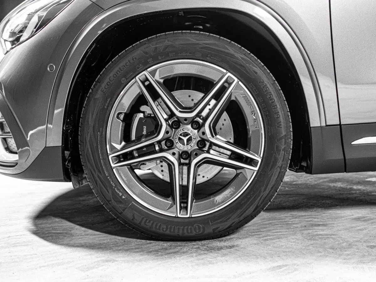 Mercedes-Benz GLA SUV nuova a Ancona (7)