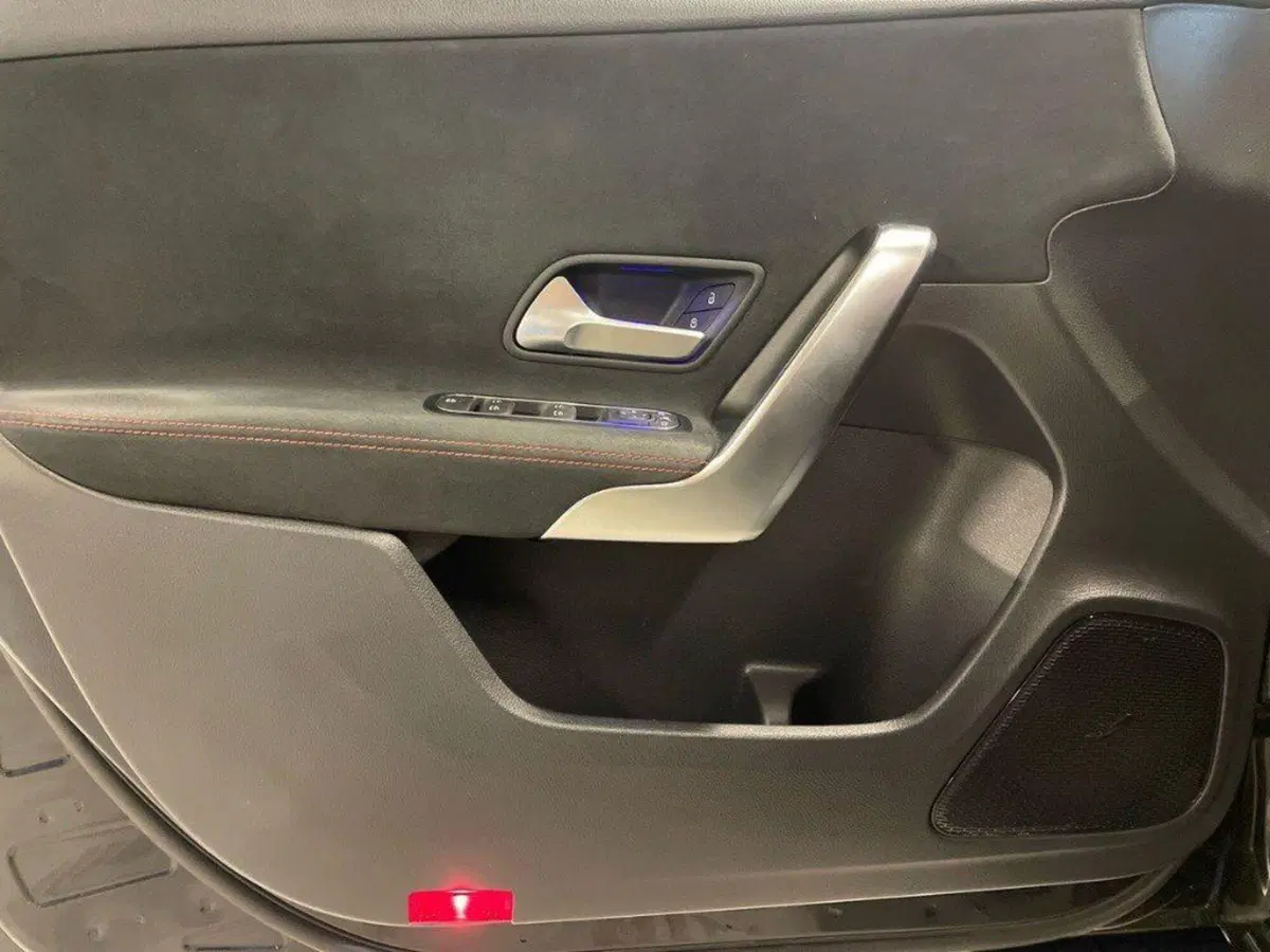 Mercedes-Benz Classe A usata a Ancona (17)